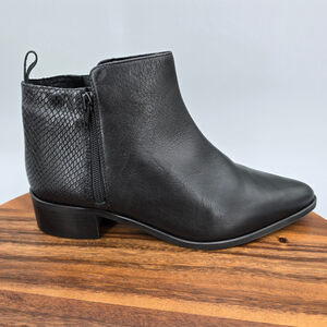 Fabianelli Boots Women's 8 Black Leather Lizard Print Zip Up Italy Ankle Booties